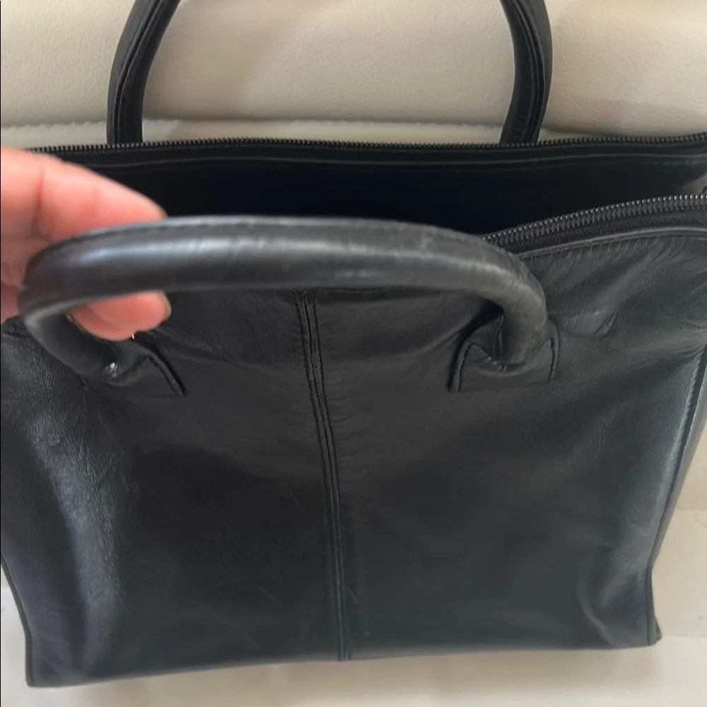 Giani Bernini Leather Handbag - Picture 13 of 17